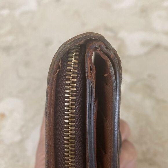 Louis Vuitton Monogram Compact Zip Bifold Wallet Authentic - Picture 7 of 17